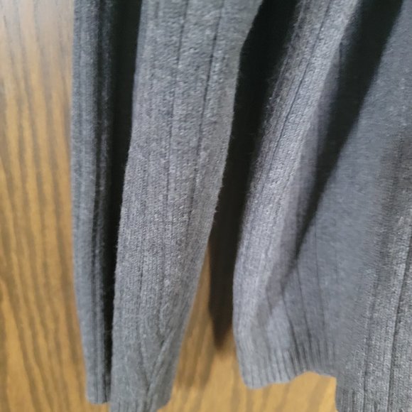 NWOT Men's Claiborne Grey Sweater Size XL - Picture 5 of 12